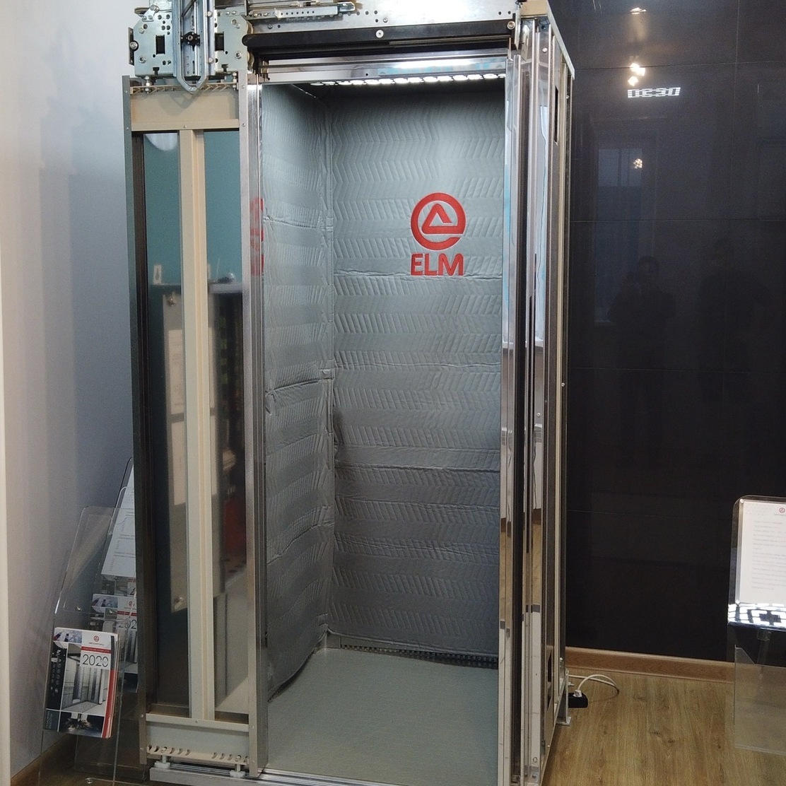 Защита лифта панелями  Коверлифт 