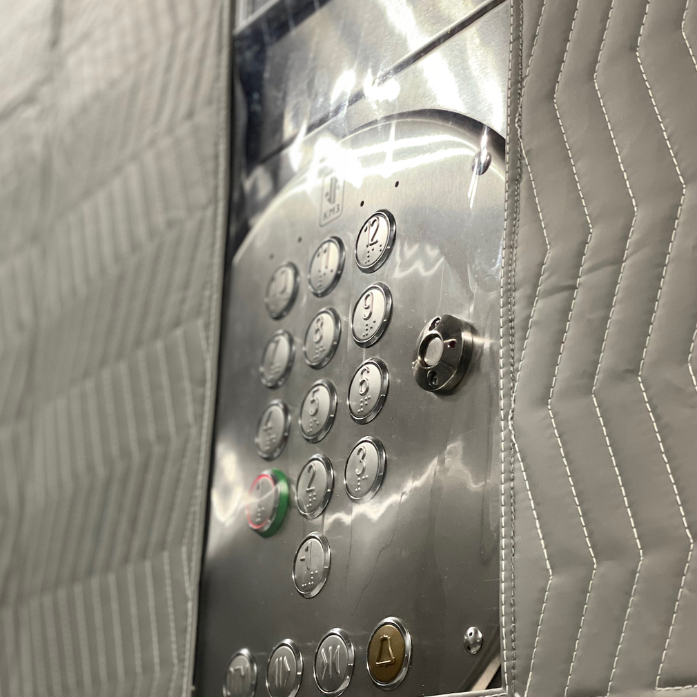 Защита лифта панелями  Коверлифт 