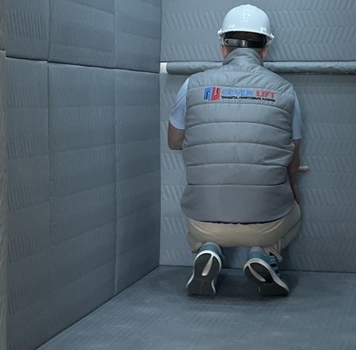 Защита лифта панелями