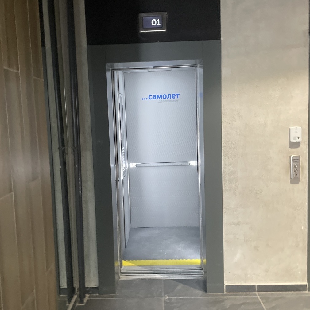 Защита лифта панелями