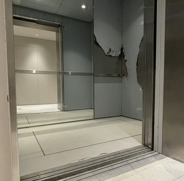 Защита стен лифта Коверлифт