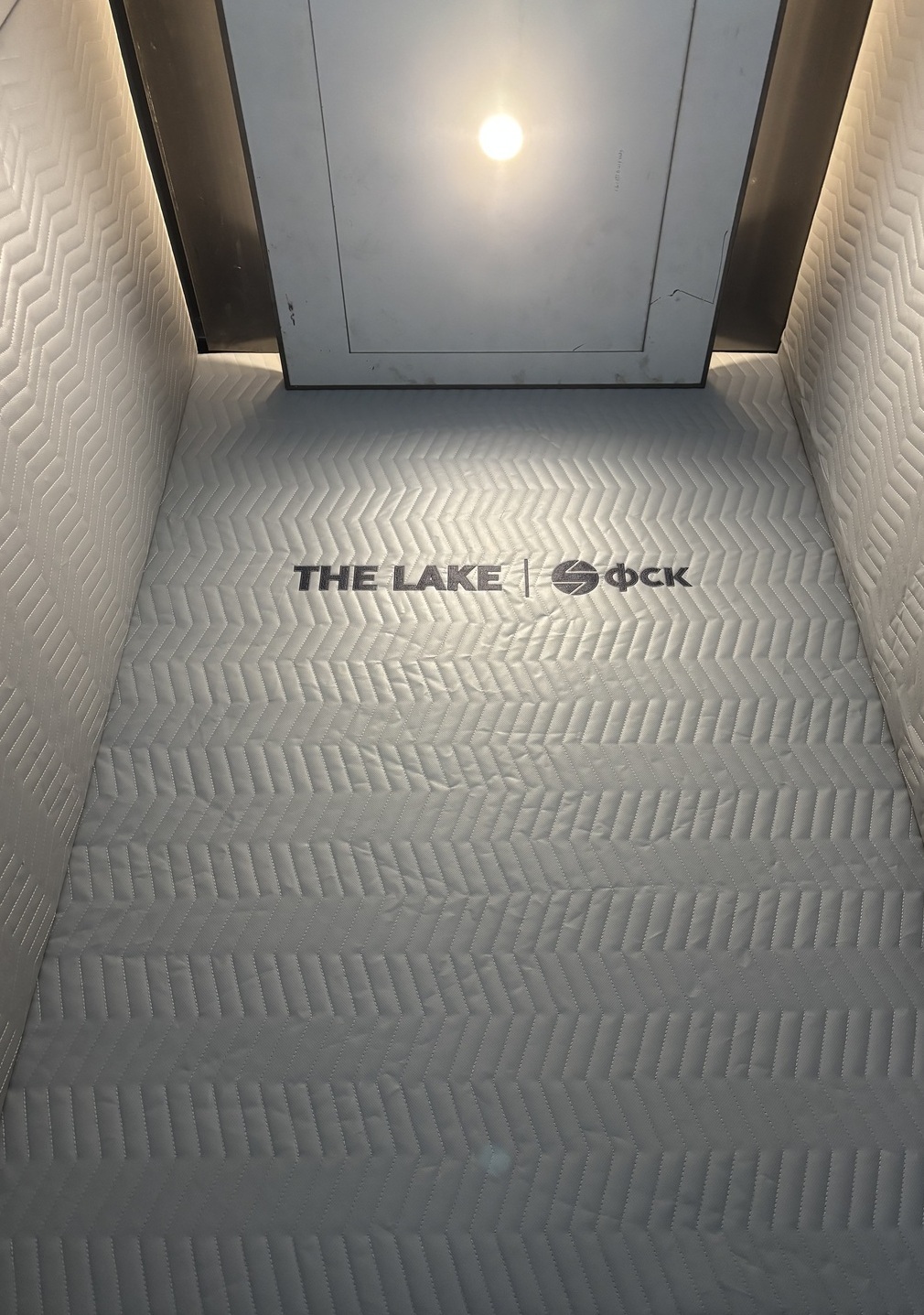 Защита стен лифта Коверлифт